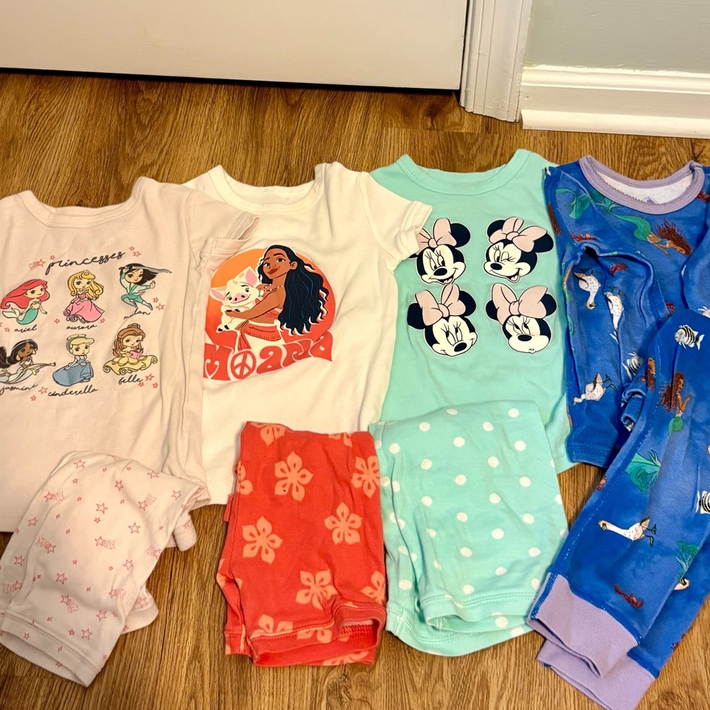 Baby Gap x Disney girls princess pajama bundle